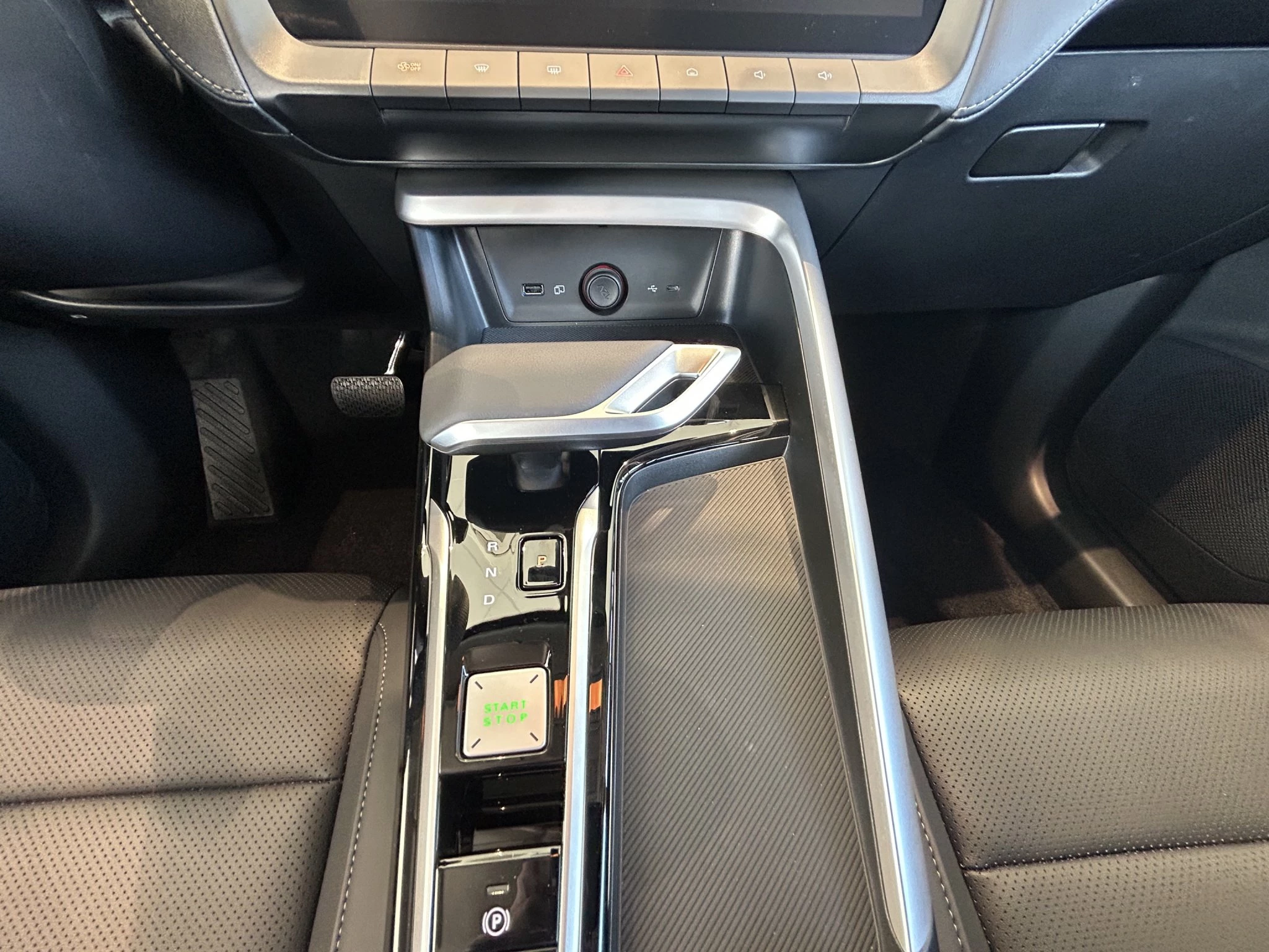 MG ZS Luxury 1.5 Hybrid+ Autom LED ACC GJR RFK SHZ