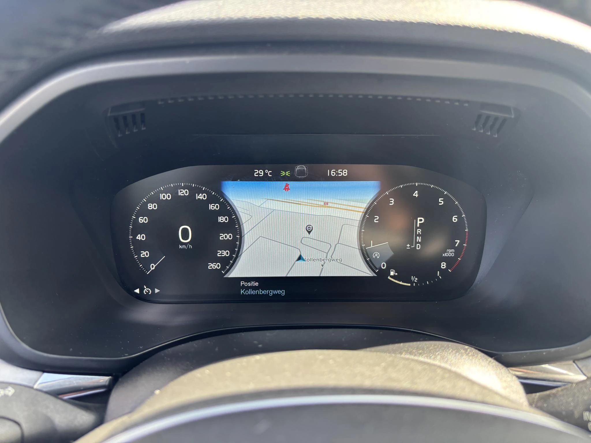 Volvo XC60 T5 Momentum Leder Automaat