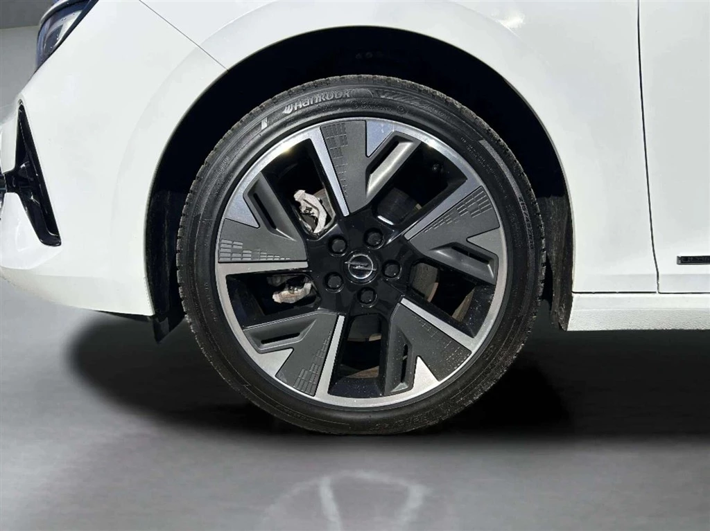 Opel Astra Astra-e EL Ultimate 156HK 5d Aut.