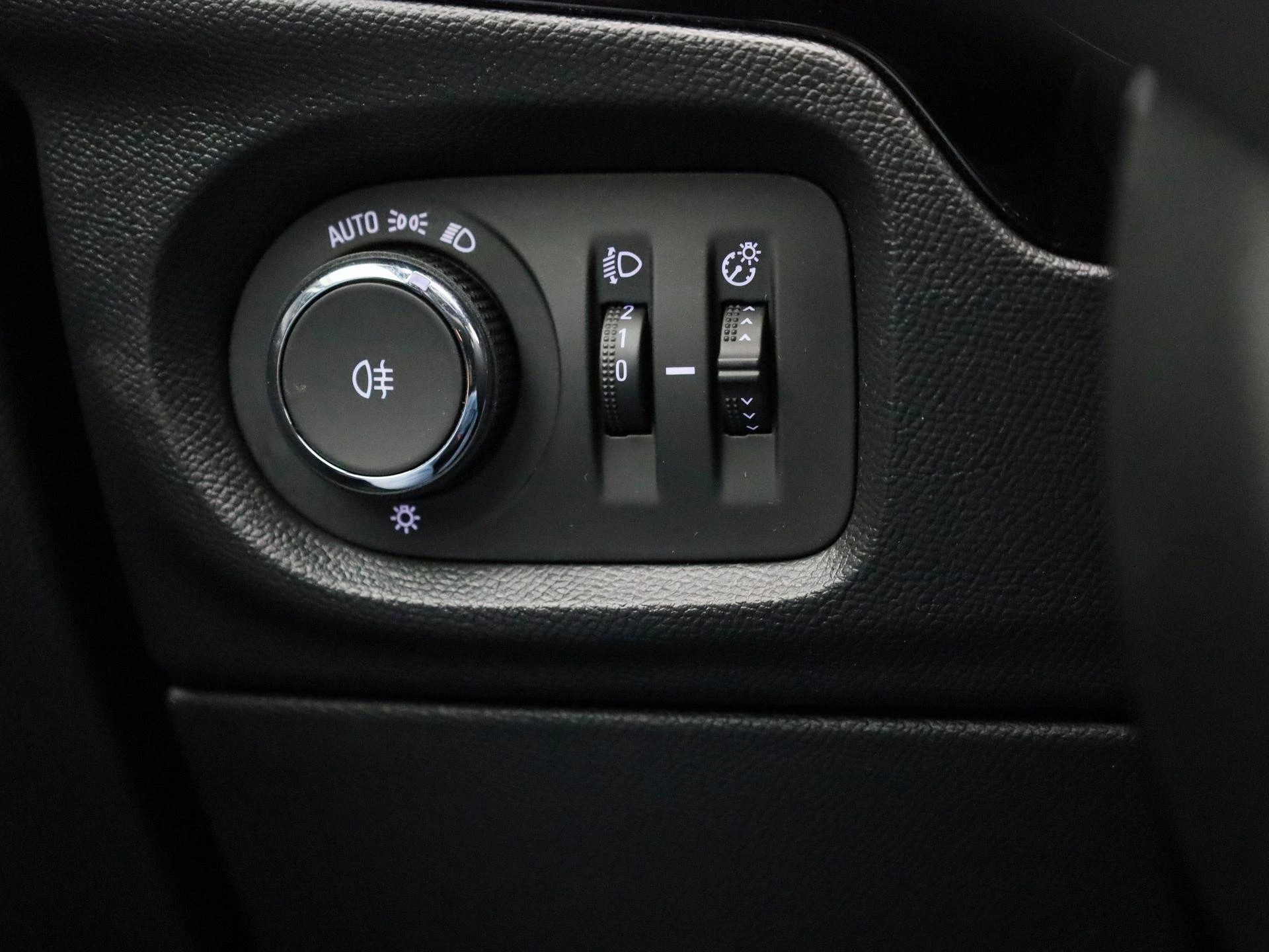 Opel-Corsa-image-21