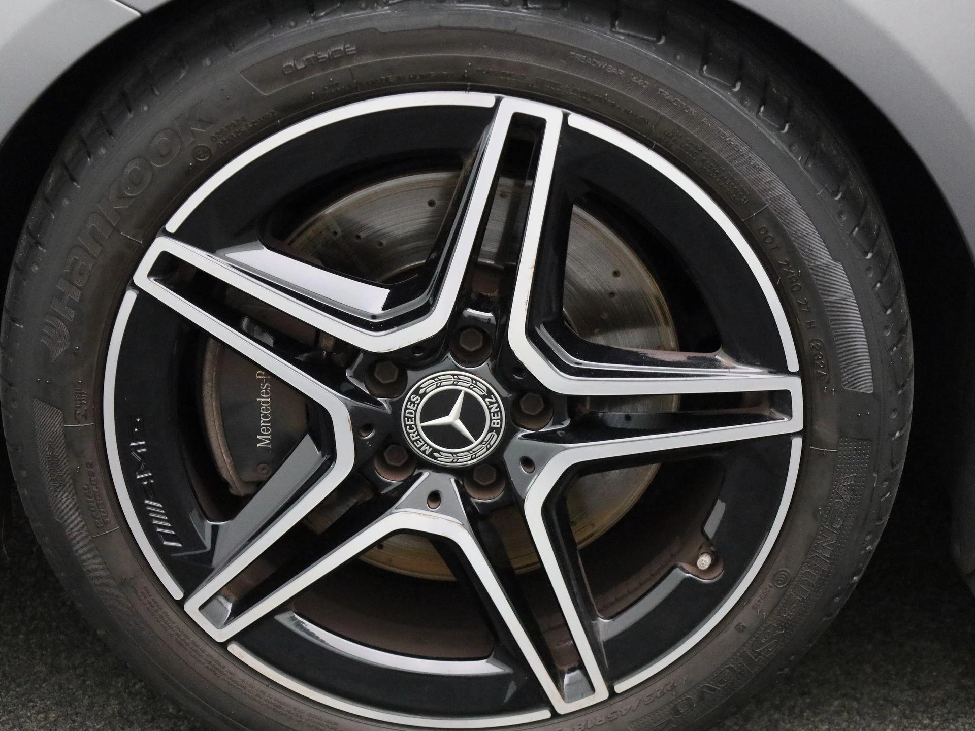 Mercedes-Benz-CLA-image-14