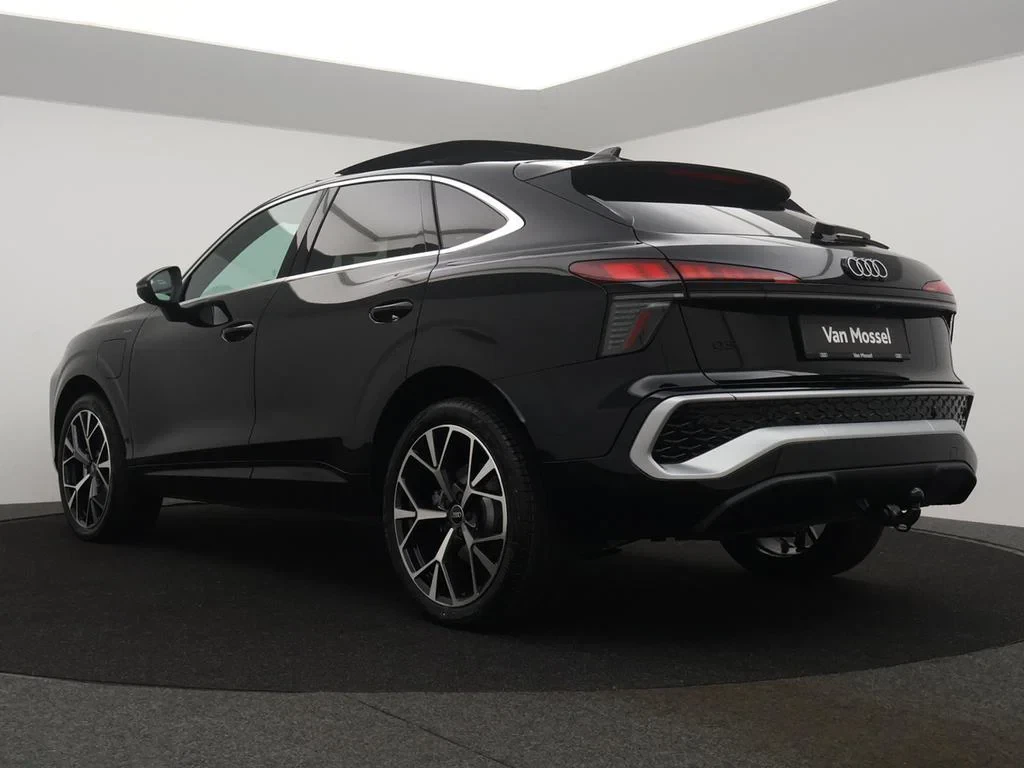 Audi-Q3-image-5