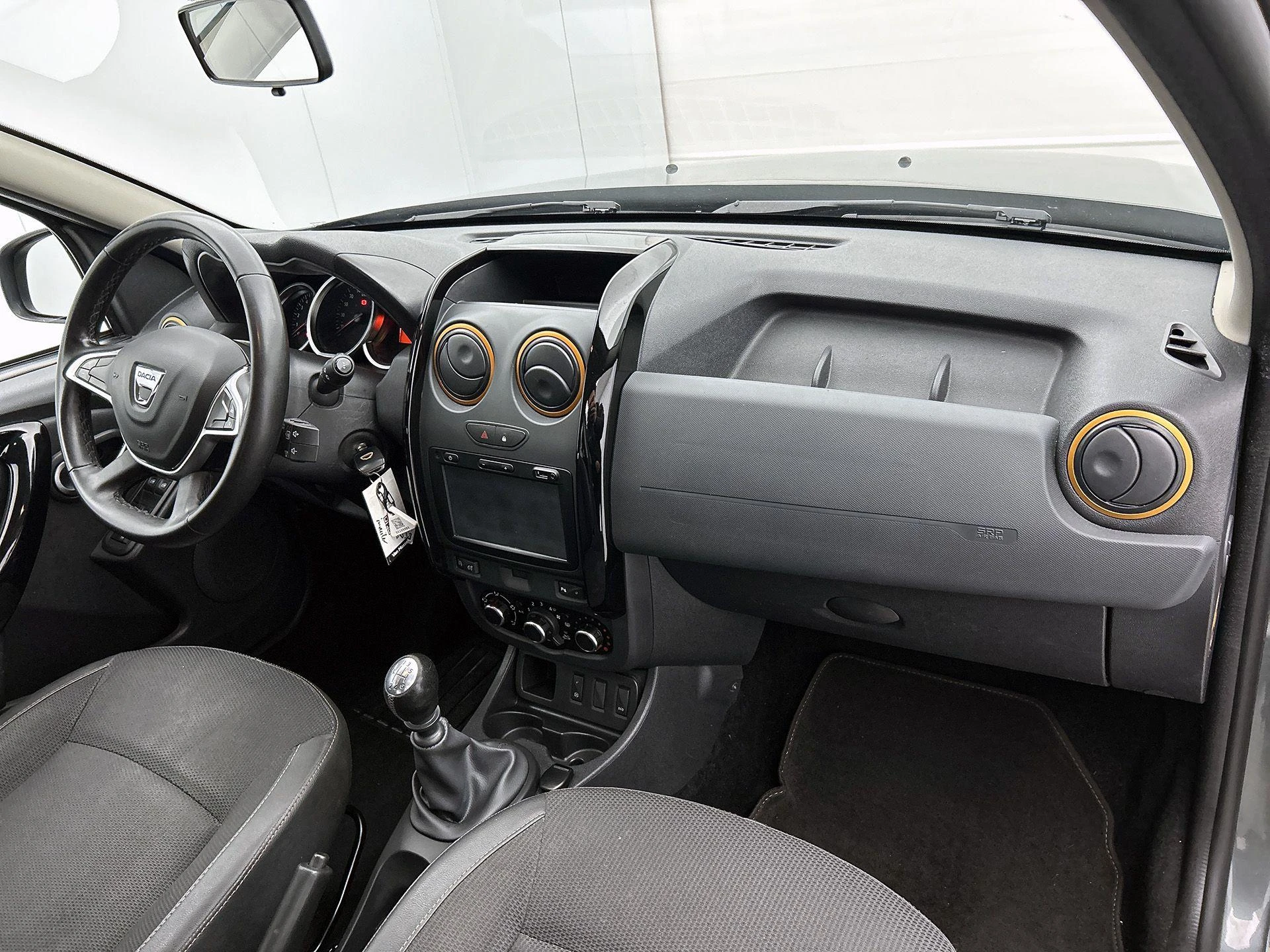 Dacia-Duster-image-15