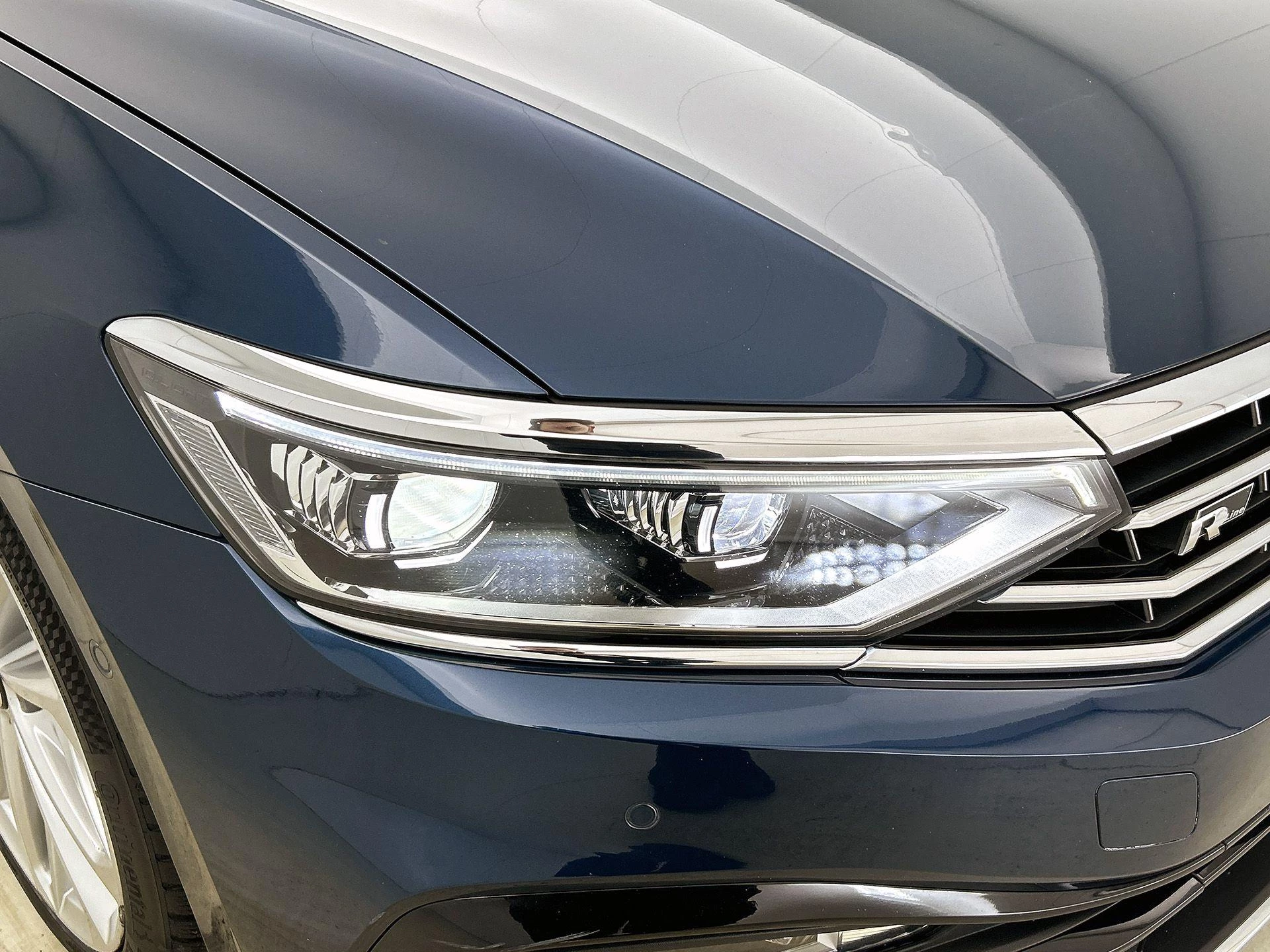 Volkswagen-Passat-image-41