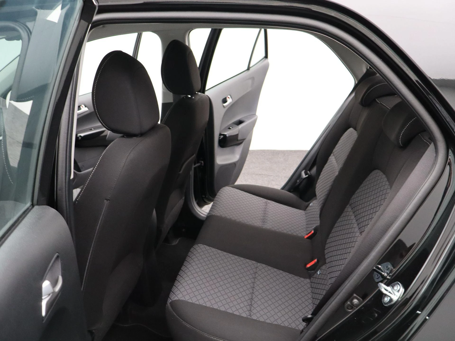 Kia-Picanto-image-13
