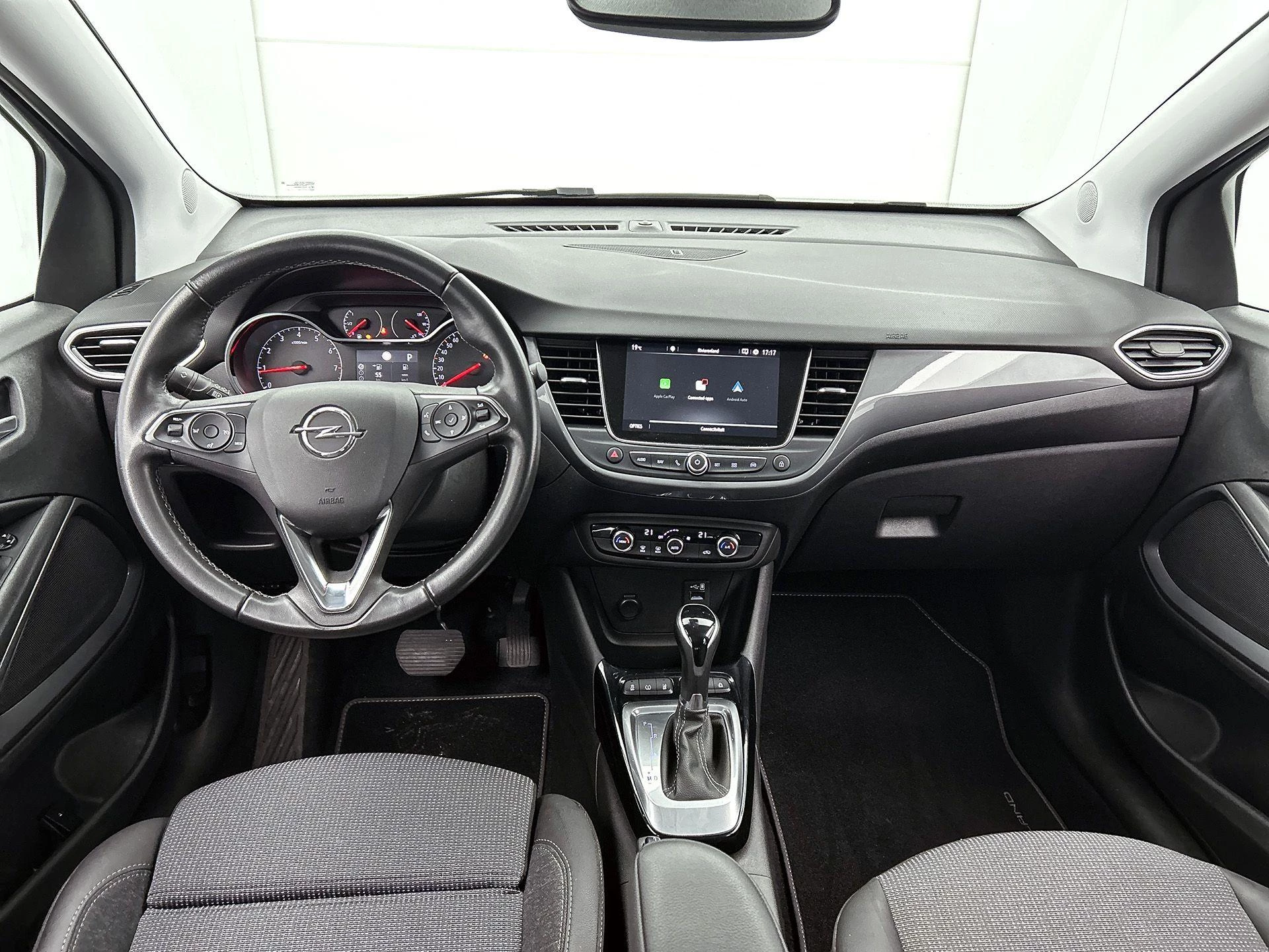 Opel-Crossland-image-16