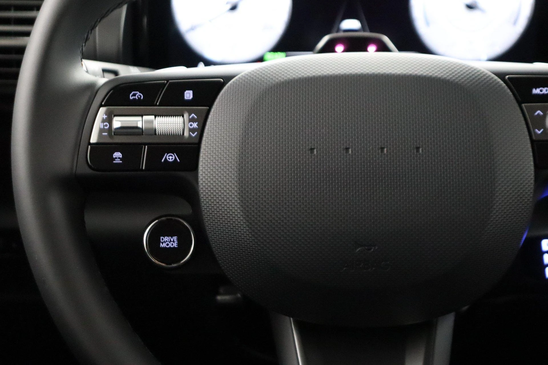 Hyundai-Inster-image-25