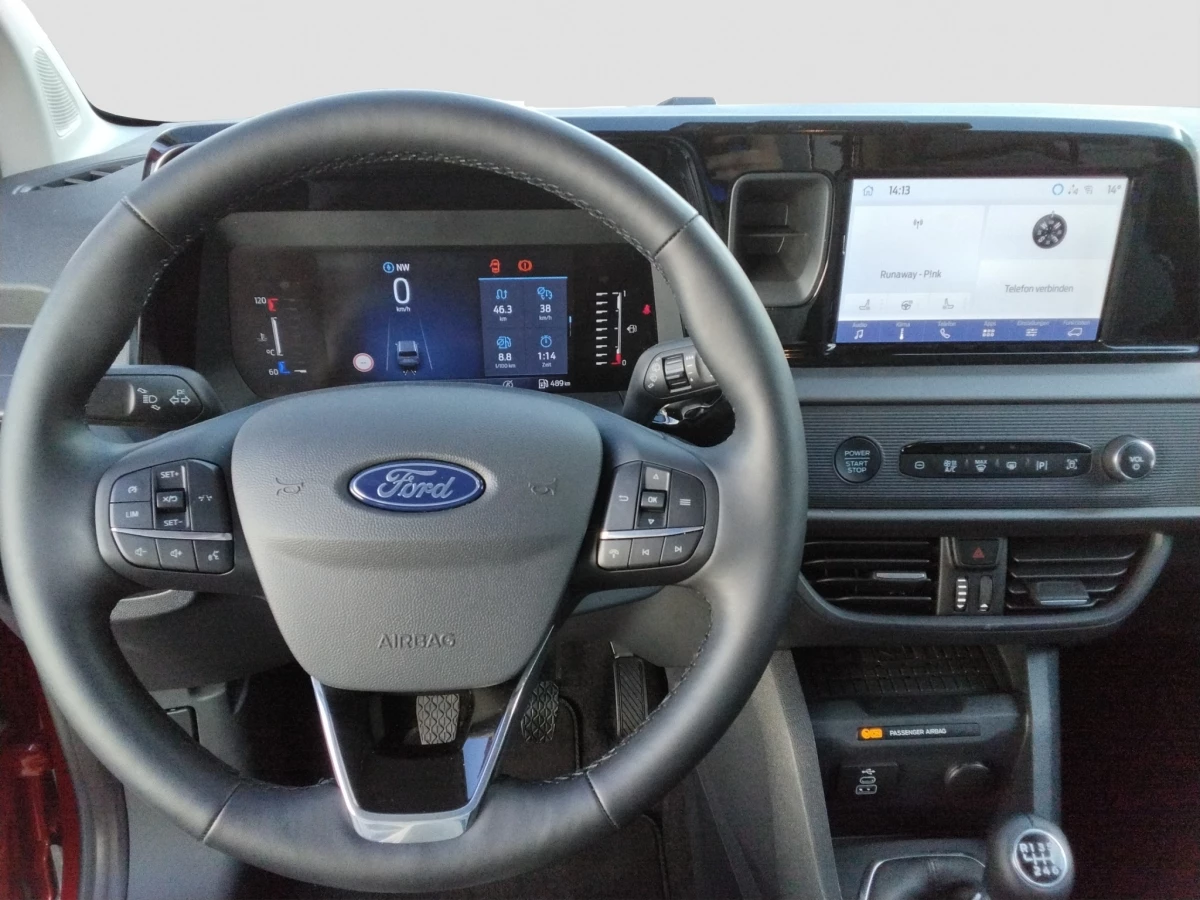 Ford-Tourneo Courier-image-8