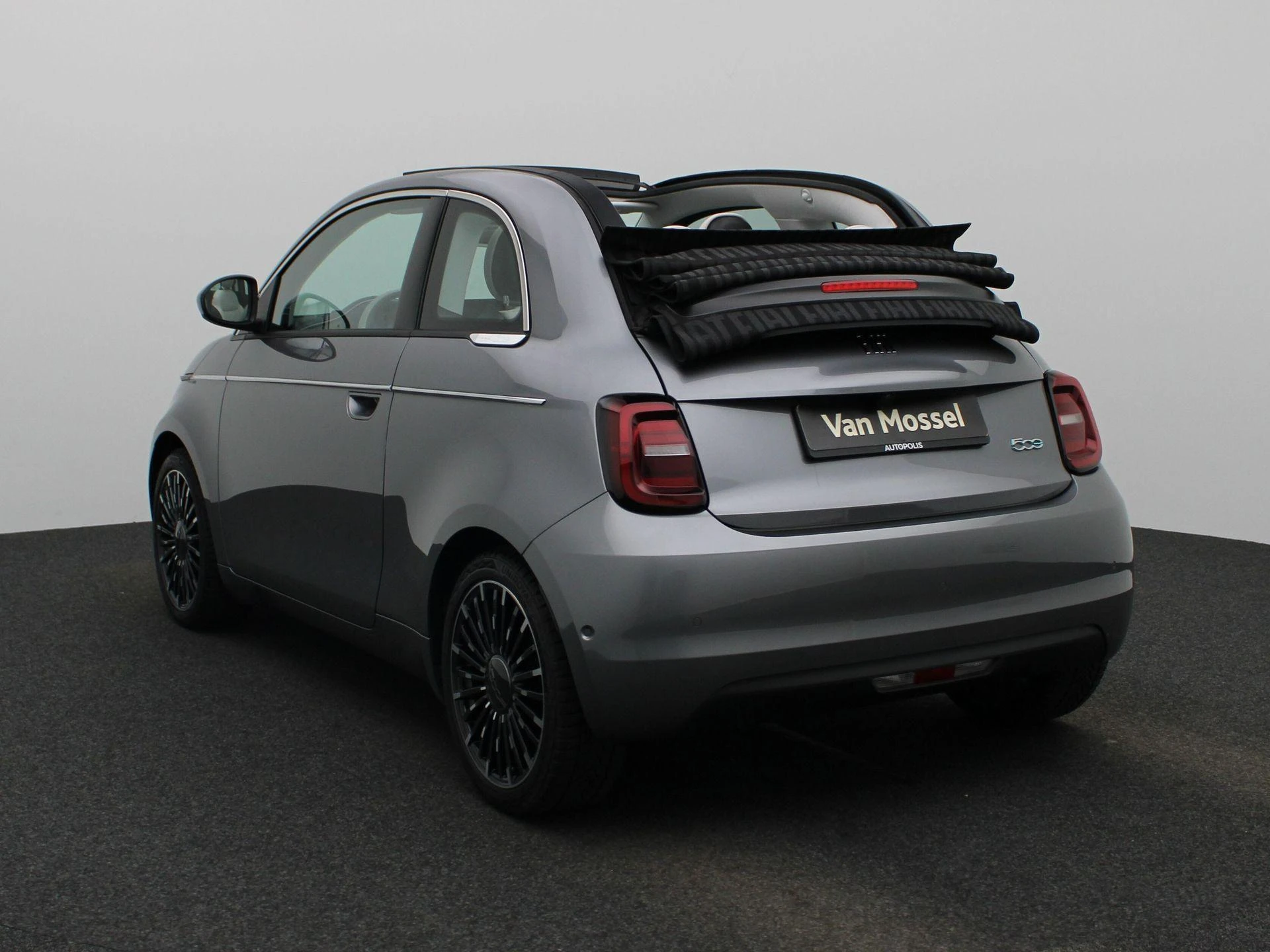 Fiat-500e-image-1