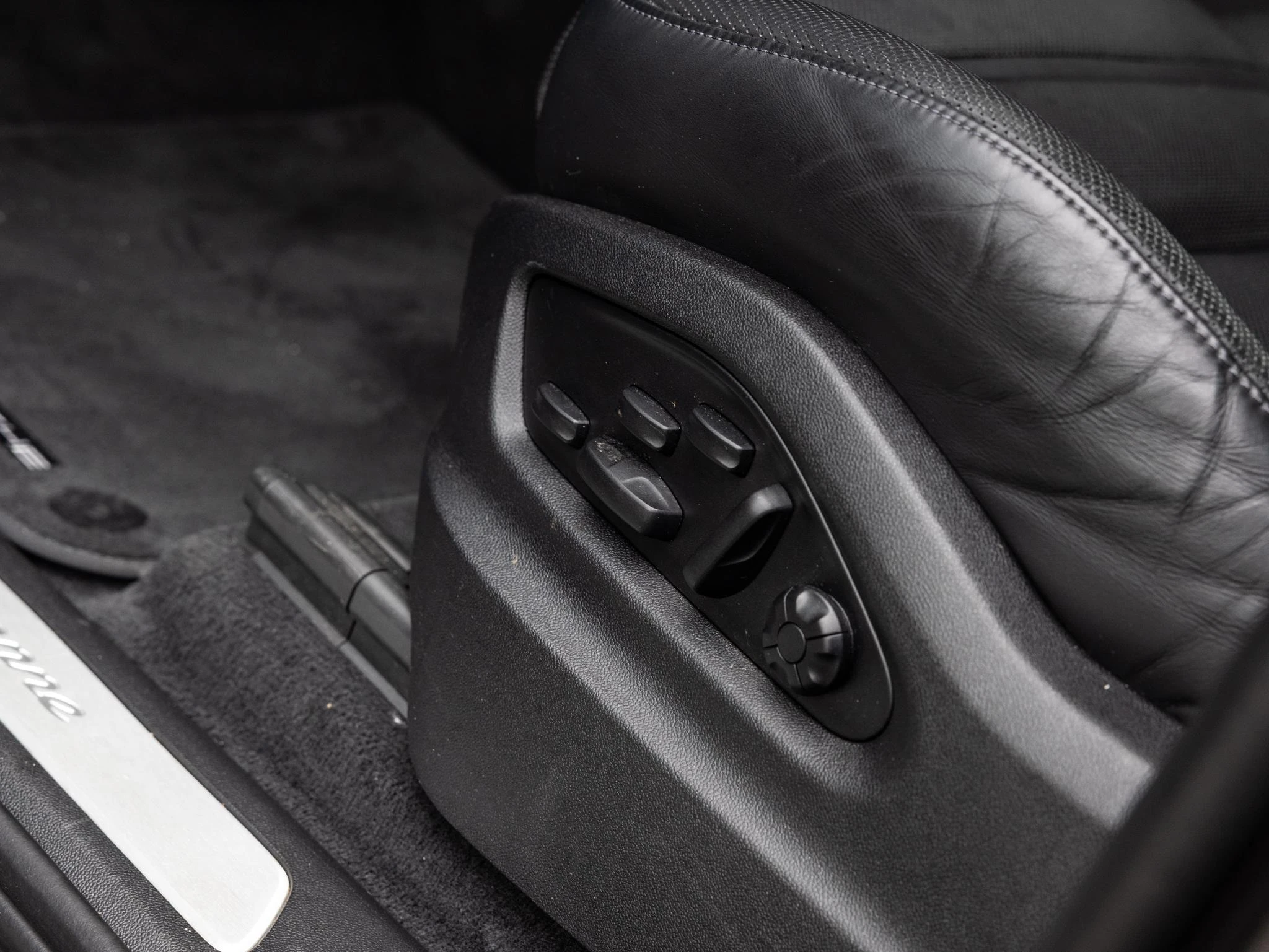 Porsche-Cayenne-image-20