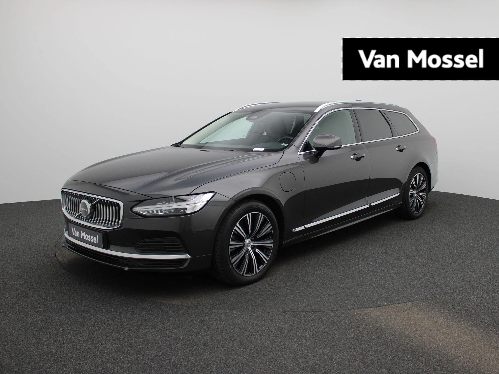 Volvo-V90-image-0