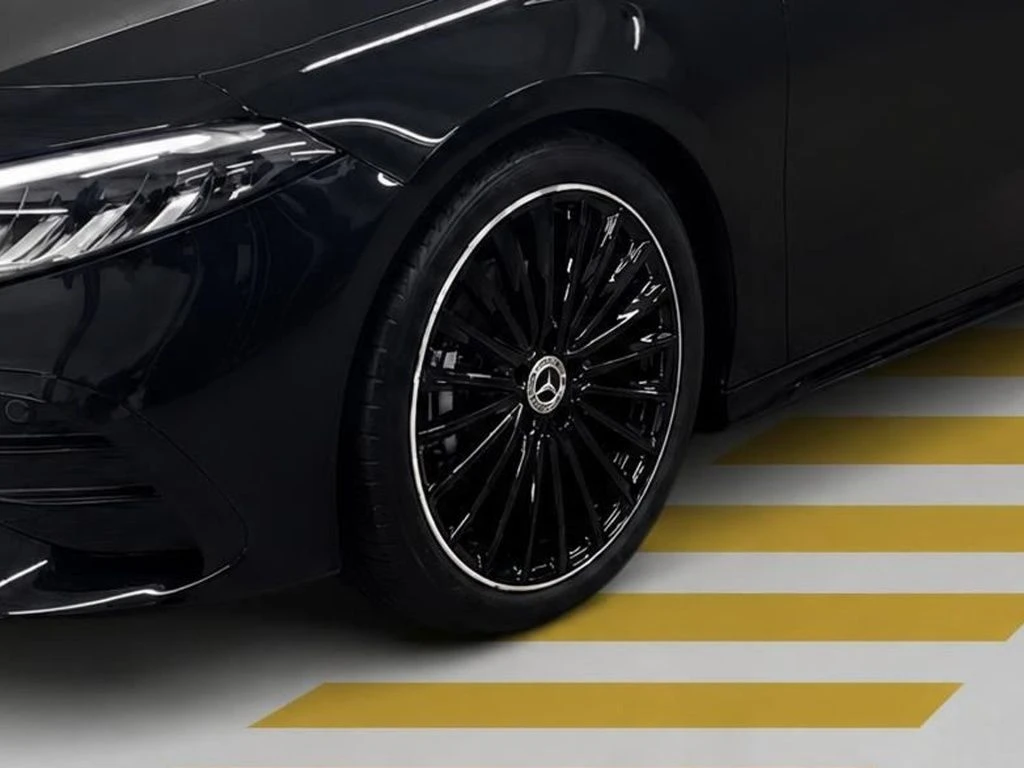 Mercedes-Benz-A-Klasse 200-image-5