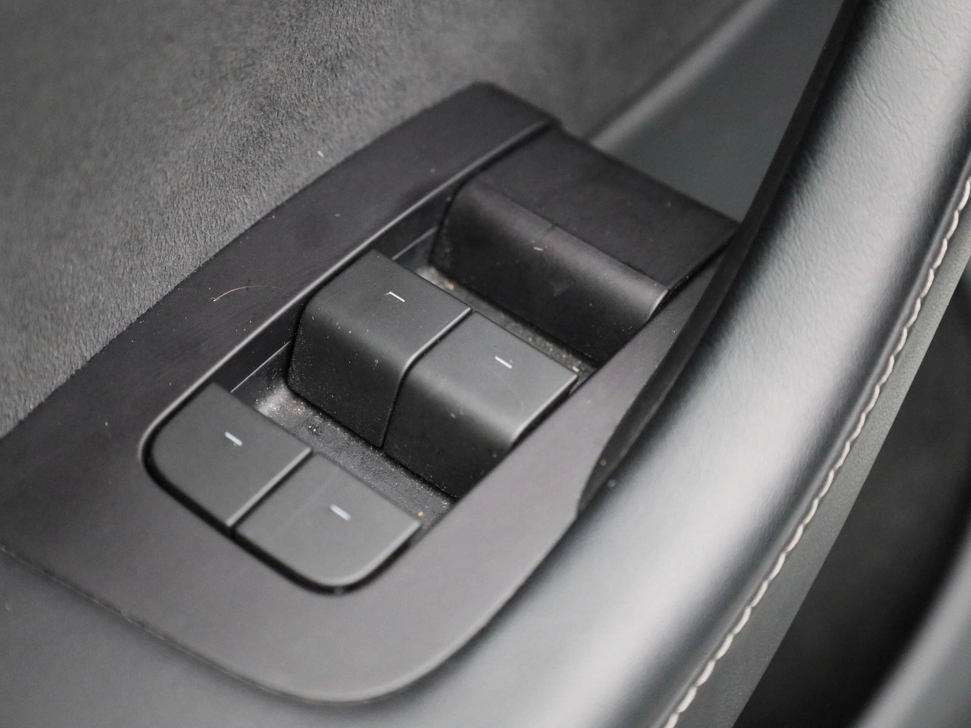 Tesla-Model Y-image-33