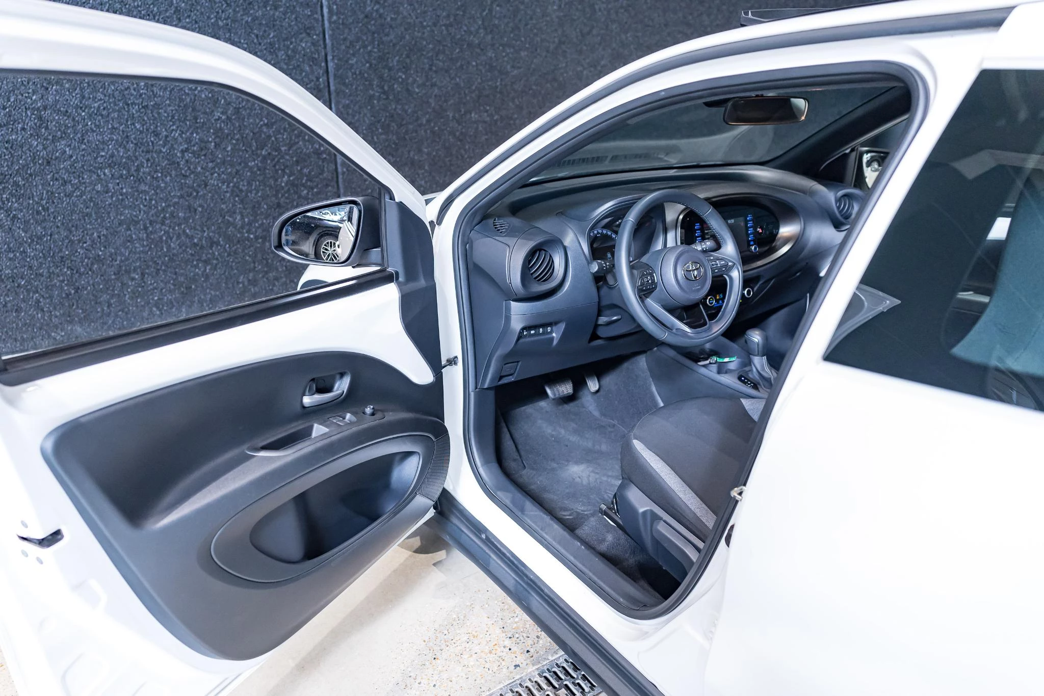 Toyota-Aygo-image-18