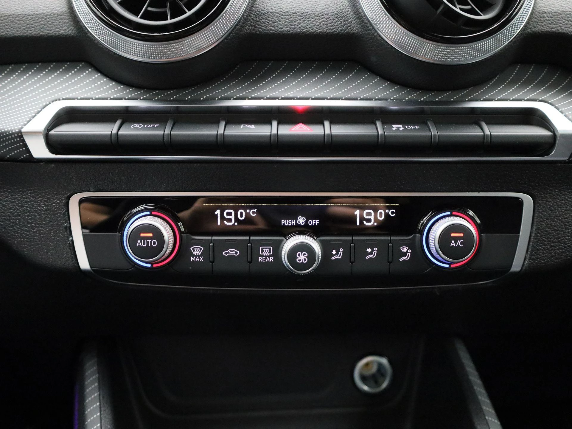 Audi Q2 35 TFSI S Edition 150 PK