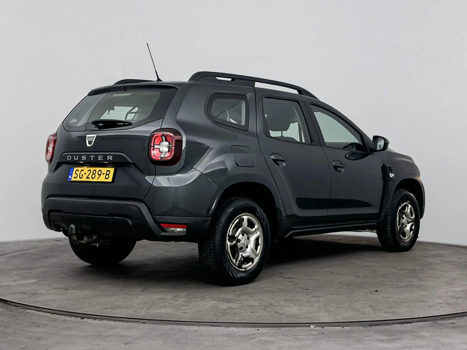 Dacia-Duster-image-3