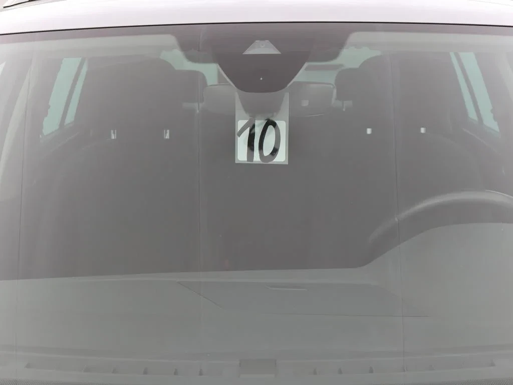 Volkswagen-Tiguan-image-7