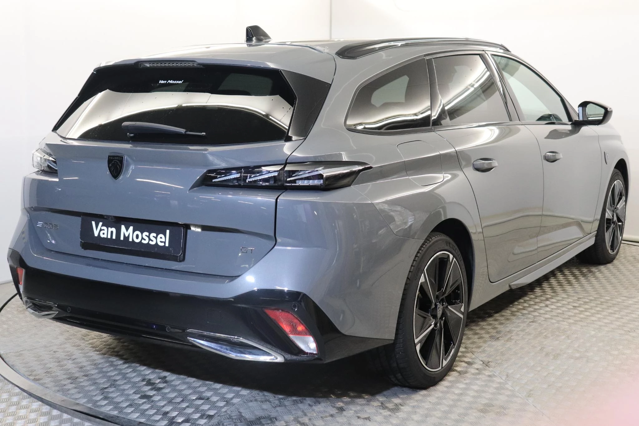 Peugeot e-308 SW e-308 156 GT