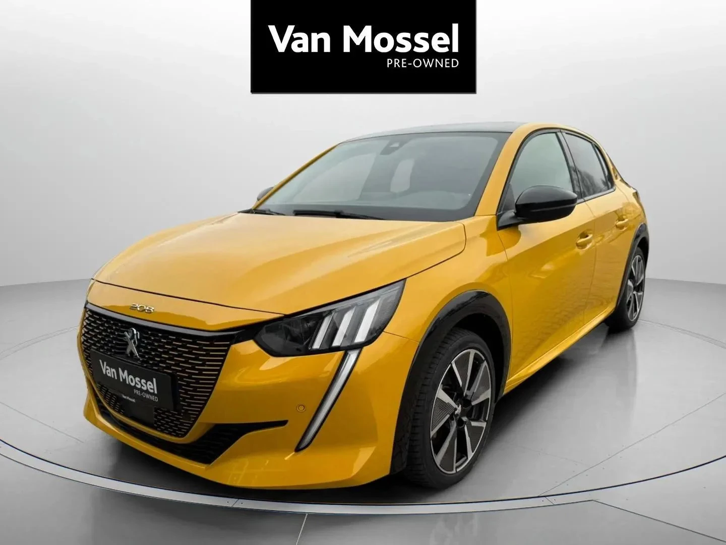 Peugeot-e-208-image-0