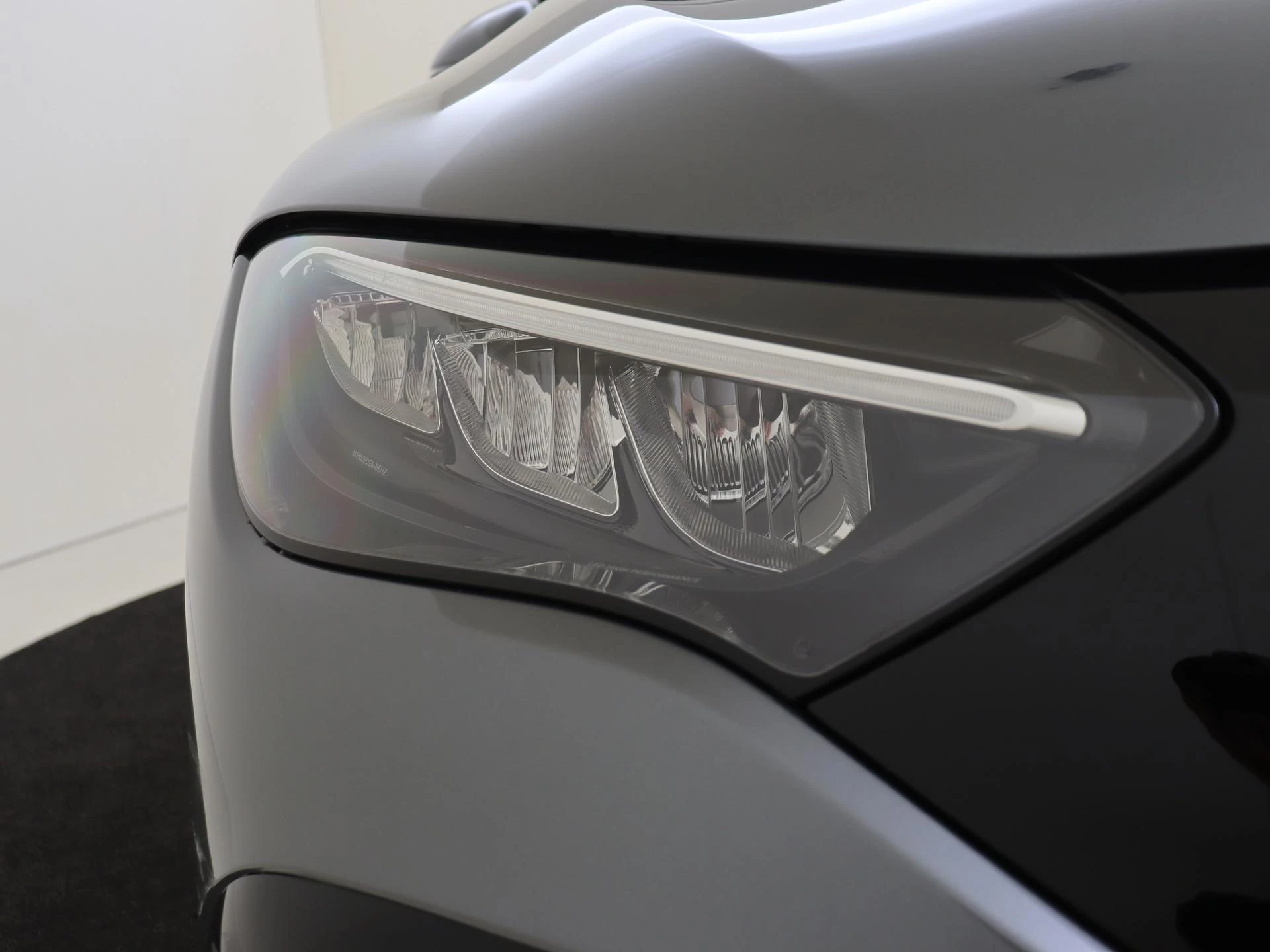 Mercedes-Benz-EQE-image-36