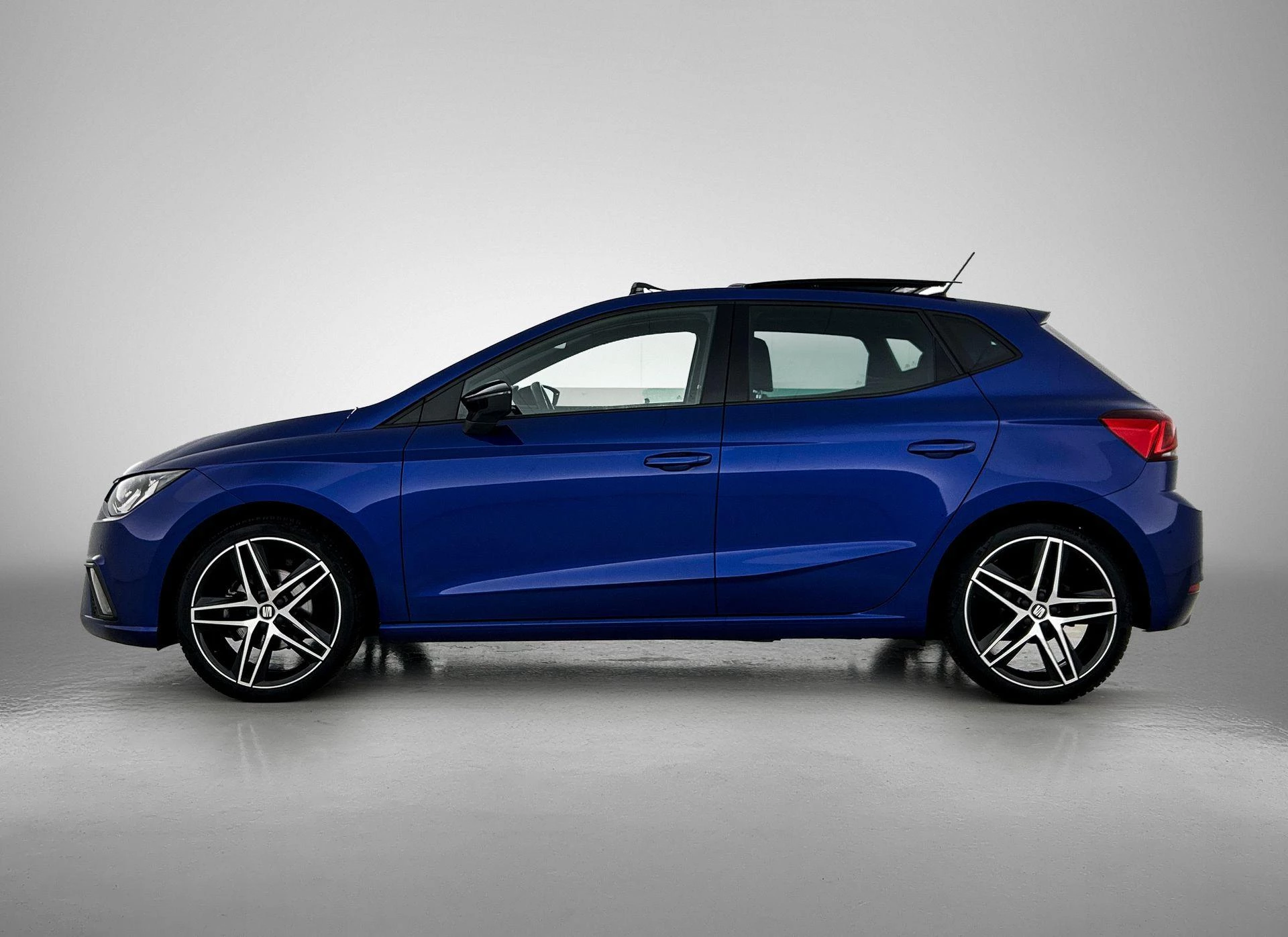 SEAT-Ibiza-image-1