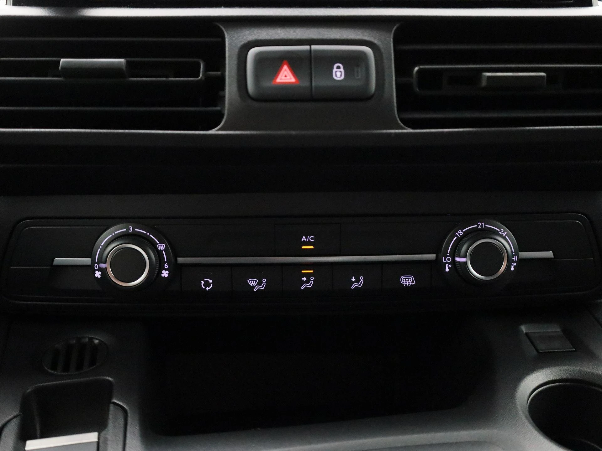 Citroën-ë-Berlingo-image-21