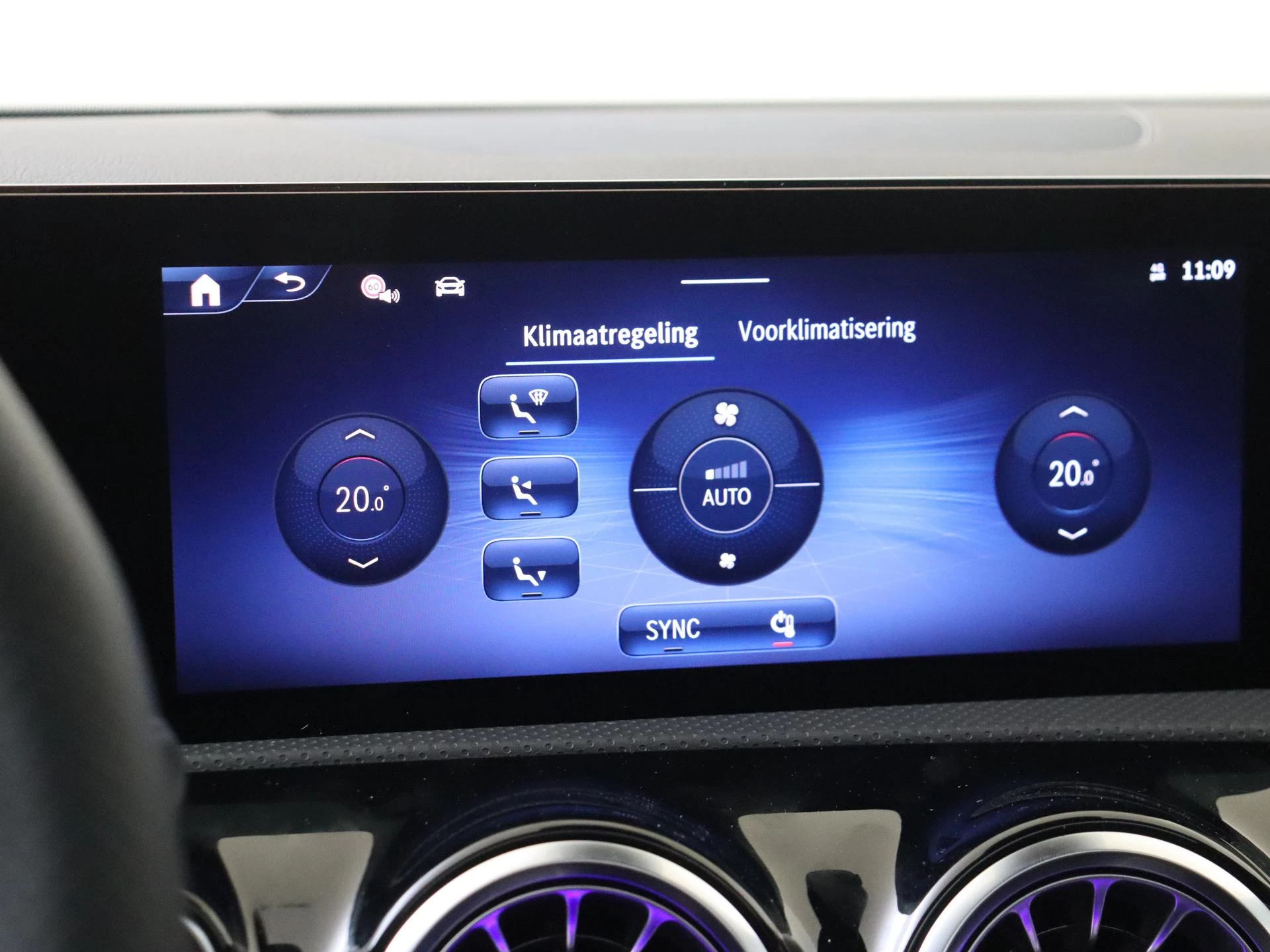 Mercedes-Benz-A-Klasse-image-20