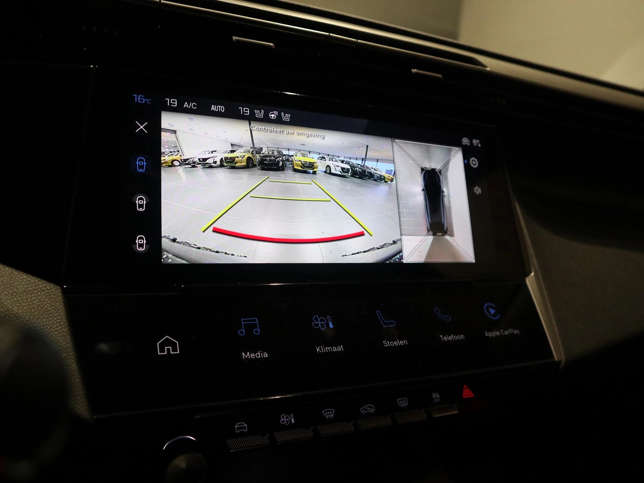 Peugeot-408-image-17