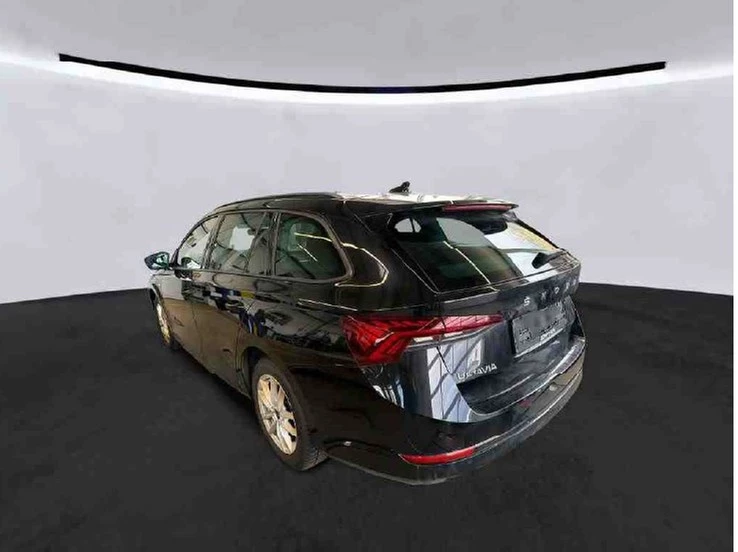Škoda Octavia Combi 2.0 TDI DSG Tour Navi, AHK