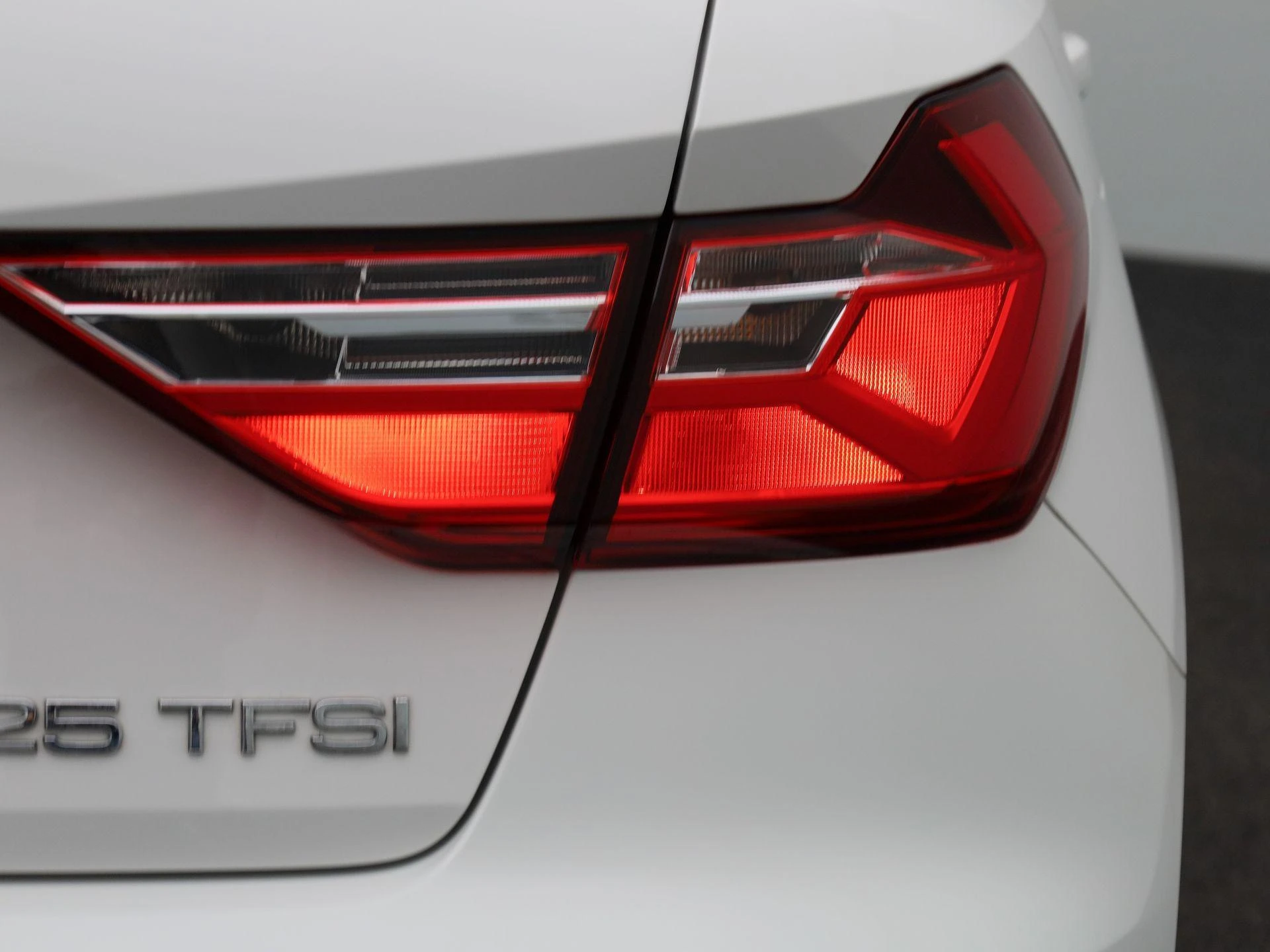 Audi-A1 Sportback-image-36