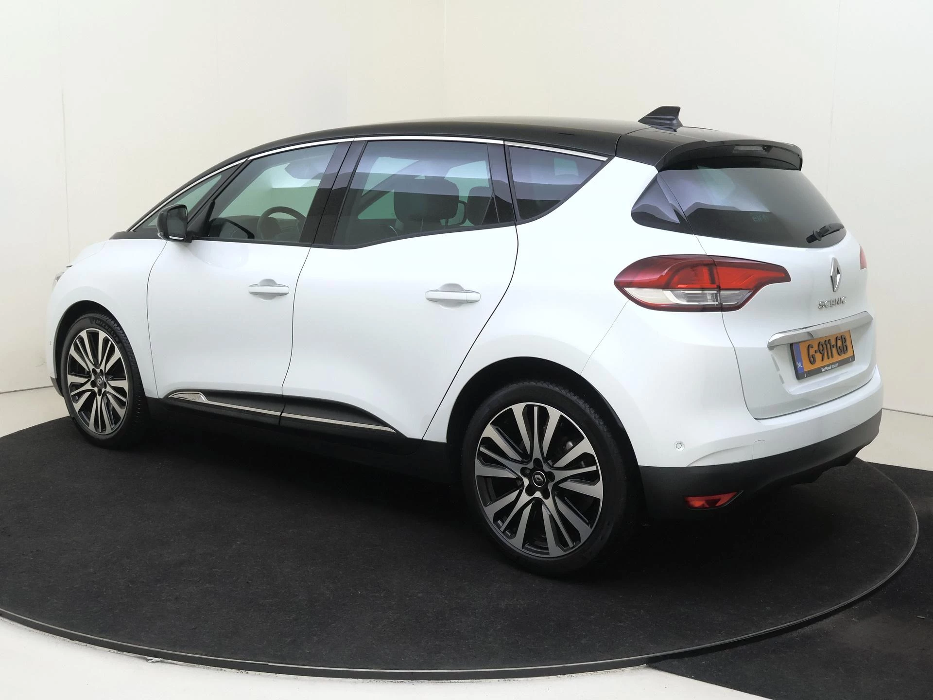 Renault Scénic 1.3 TCe160 Initiale Paris AUTOMAAT
