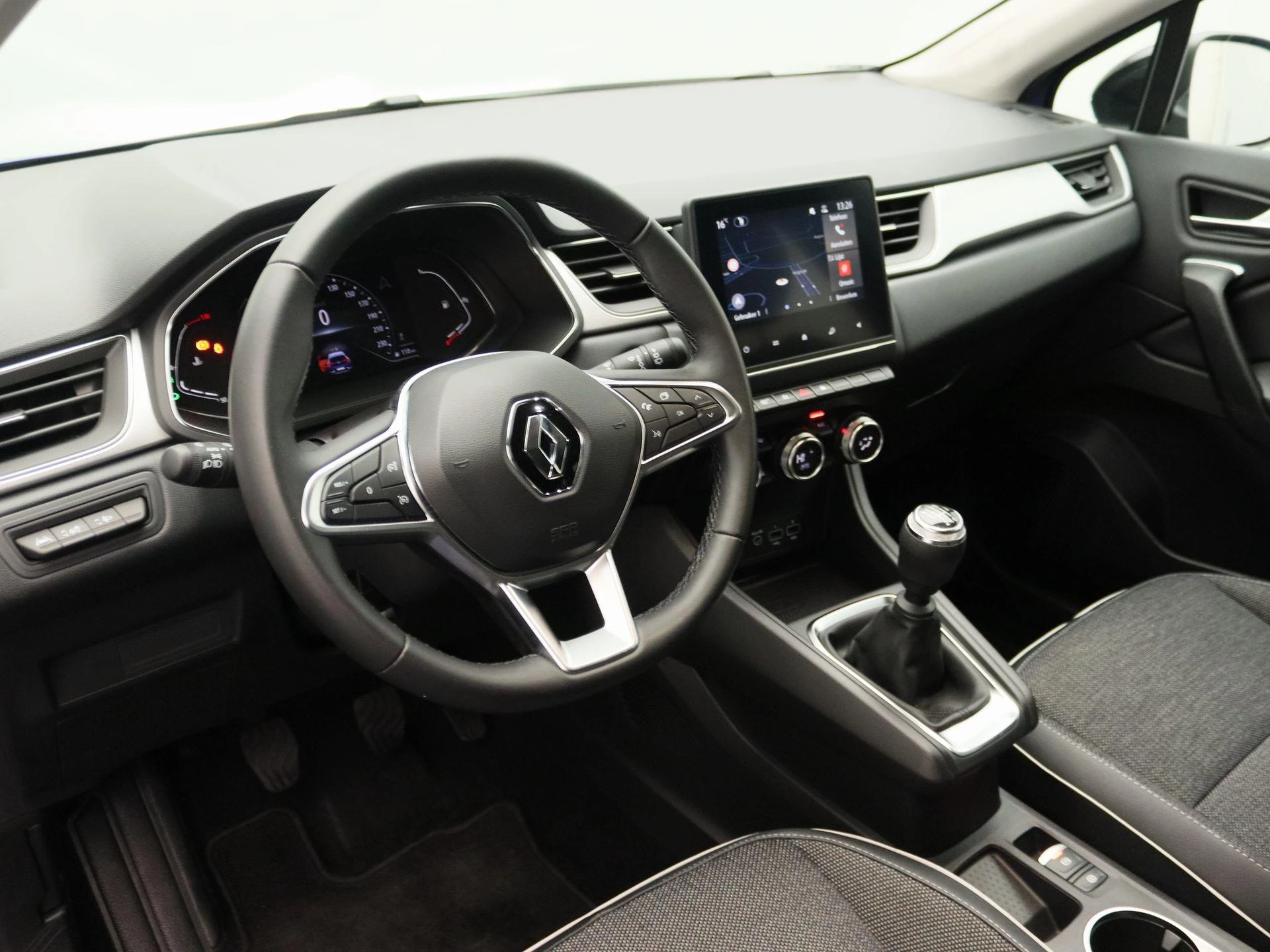 Renault-Captur-image-23