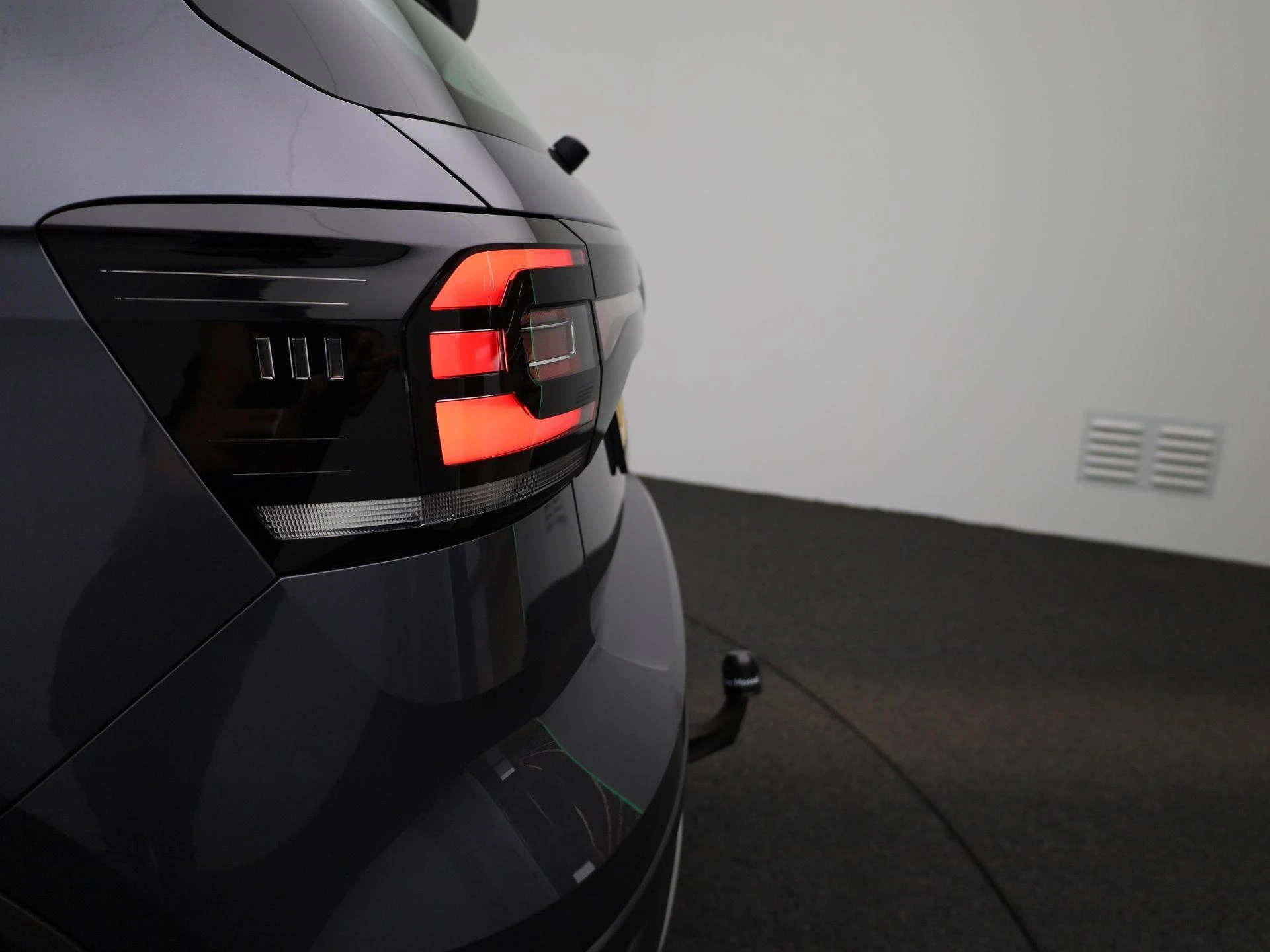 Volkswagen-T-Cross-image-35