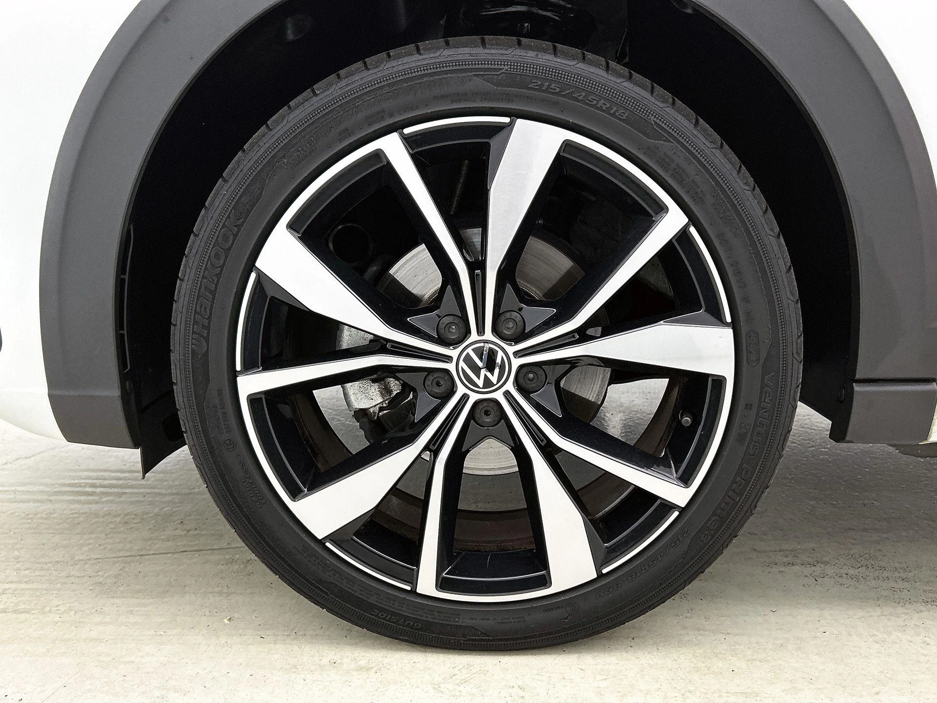 Volkswagen-Taigo-image-40