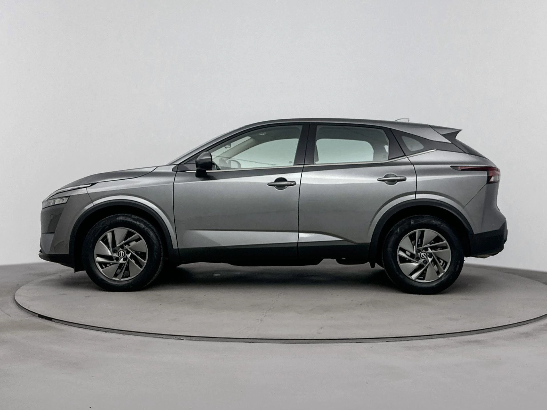 Nissan-QASHQAI-image-1