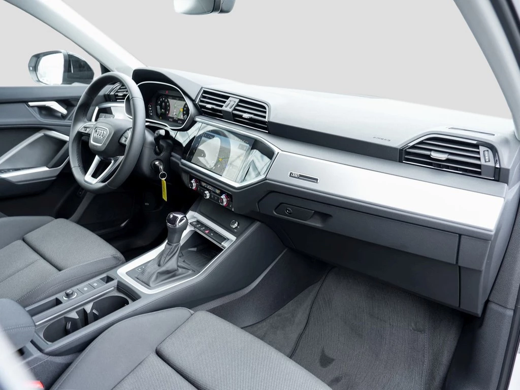 Audi Q3 Sportback 35 TFSI S line AHK ACC GWF
