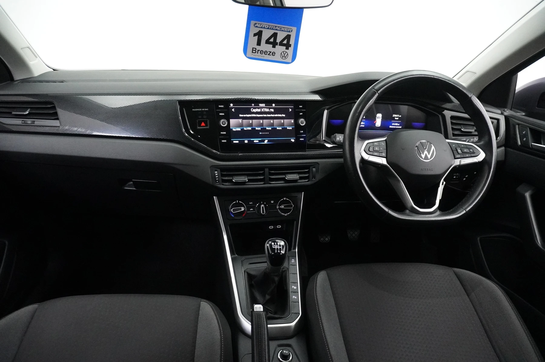 Volkswagen-Taigo-image-7