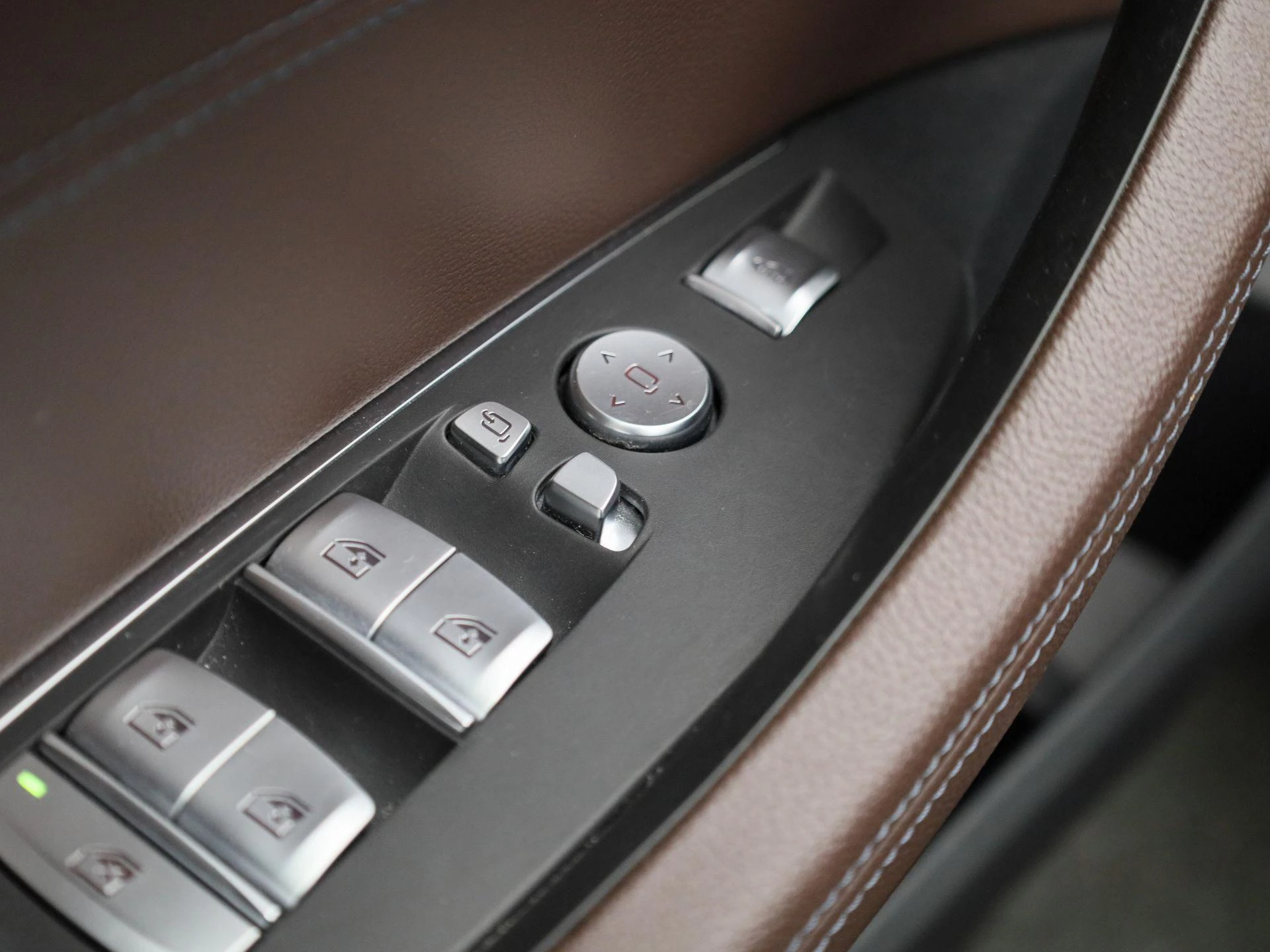 BMW-iX3-image-35