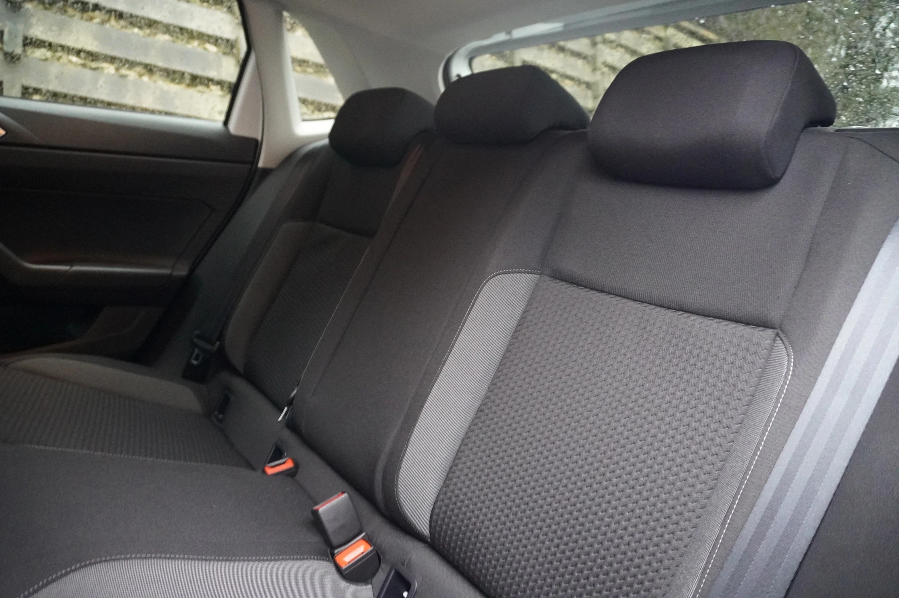 Volkswagen-Polo-image-39