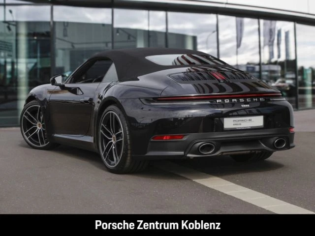 Porsche-911-image-2
