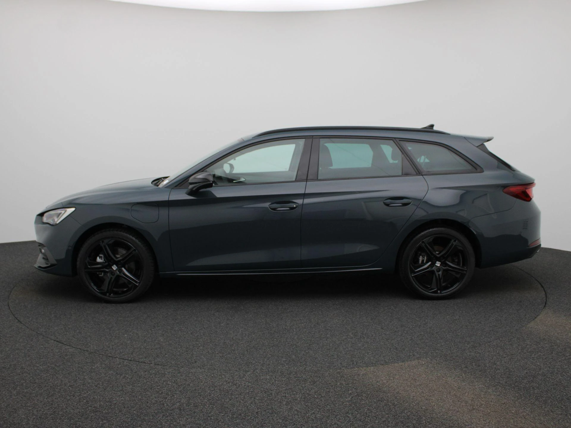 SEAT-Leon-image-3