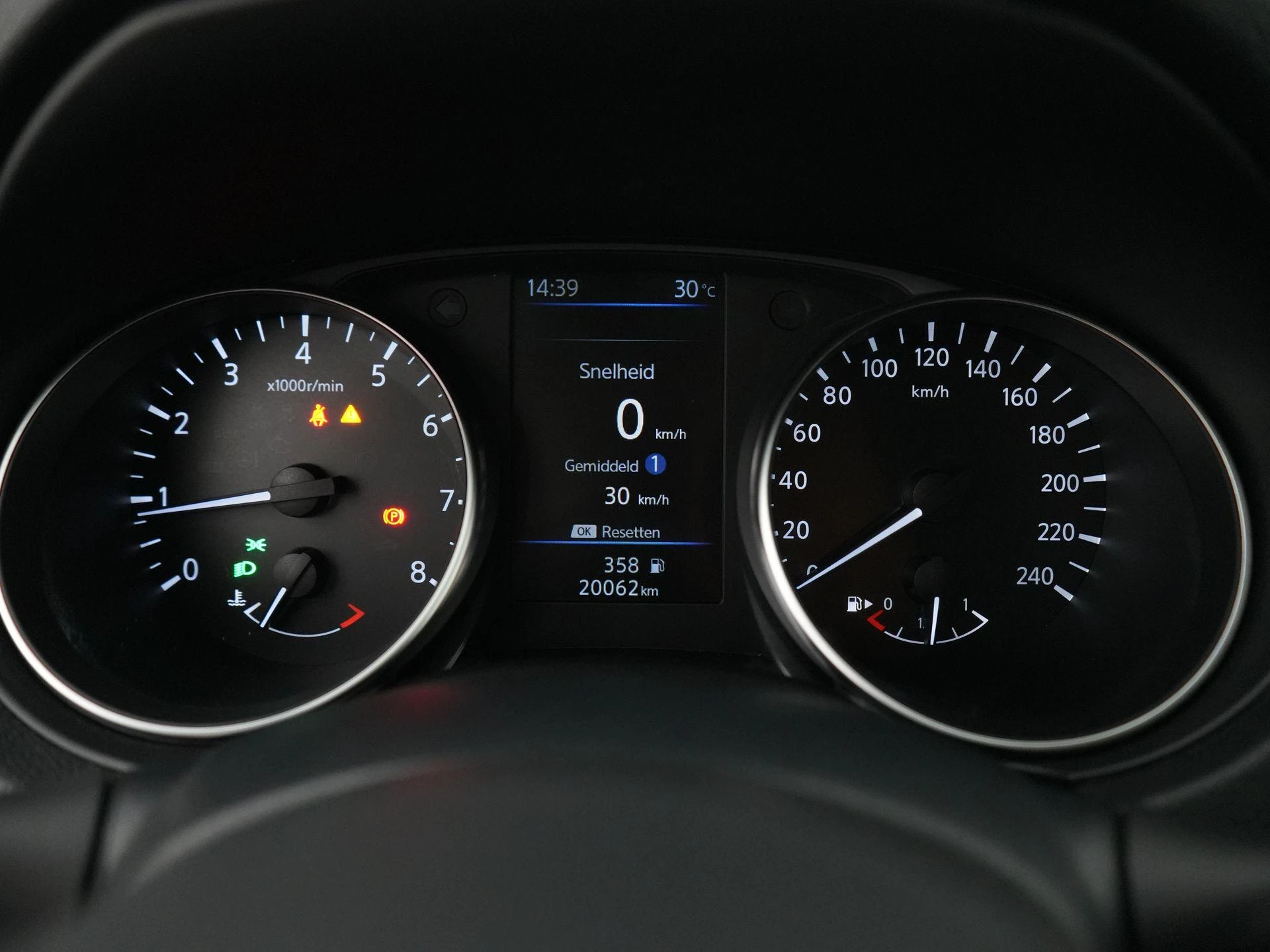 Nissan-QASHQAI-image-10