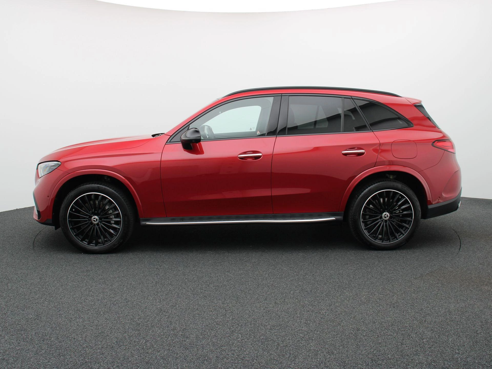 Mercedes-Benz GLC 400 e AMG Line SUV + DIGITAL LIGHT + LEDER + PANO + BURMESTER +HEADUP