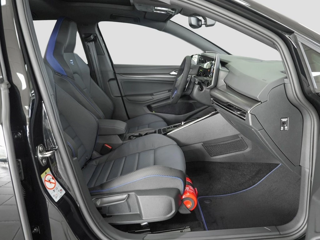 Volkswagen Golf VIII R 2.0 TSI 245 kW 4Motion
