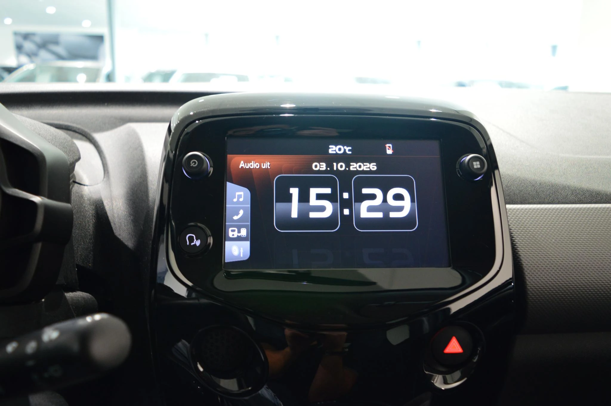 Peugeot-108-image-13