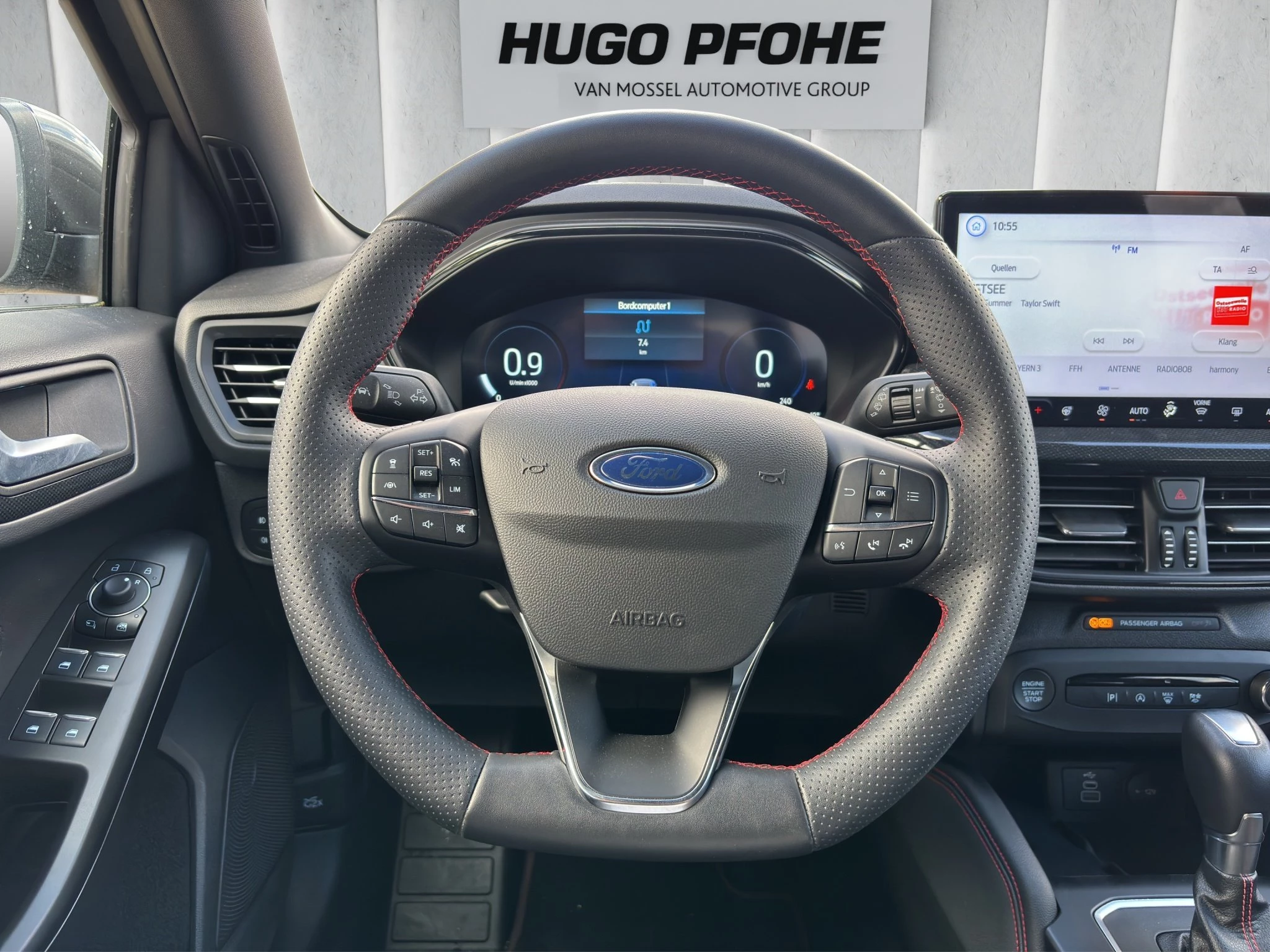 Ford Focus ST-Line X Turnier Aut.*AHK*ACC*HUD*KAM*NAVI*WINTER-PKT.
