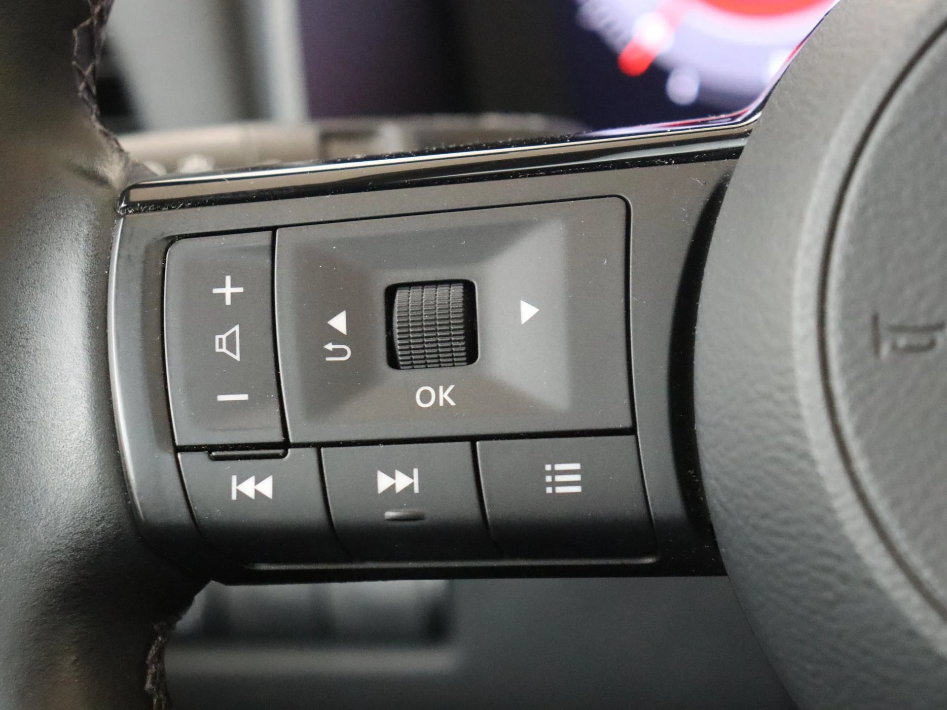 Nissan QASHQAI 1.3 MHEV N-Connecta