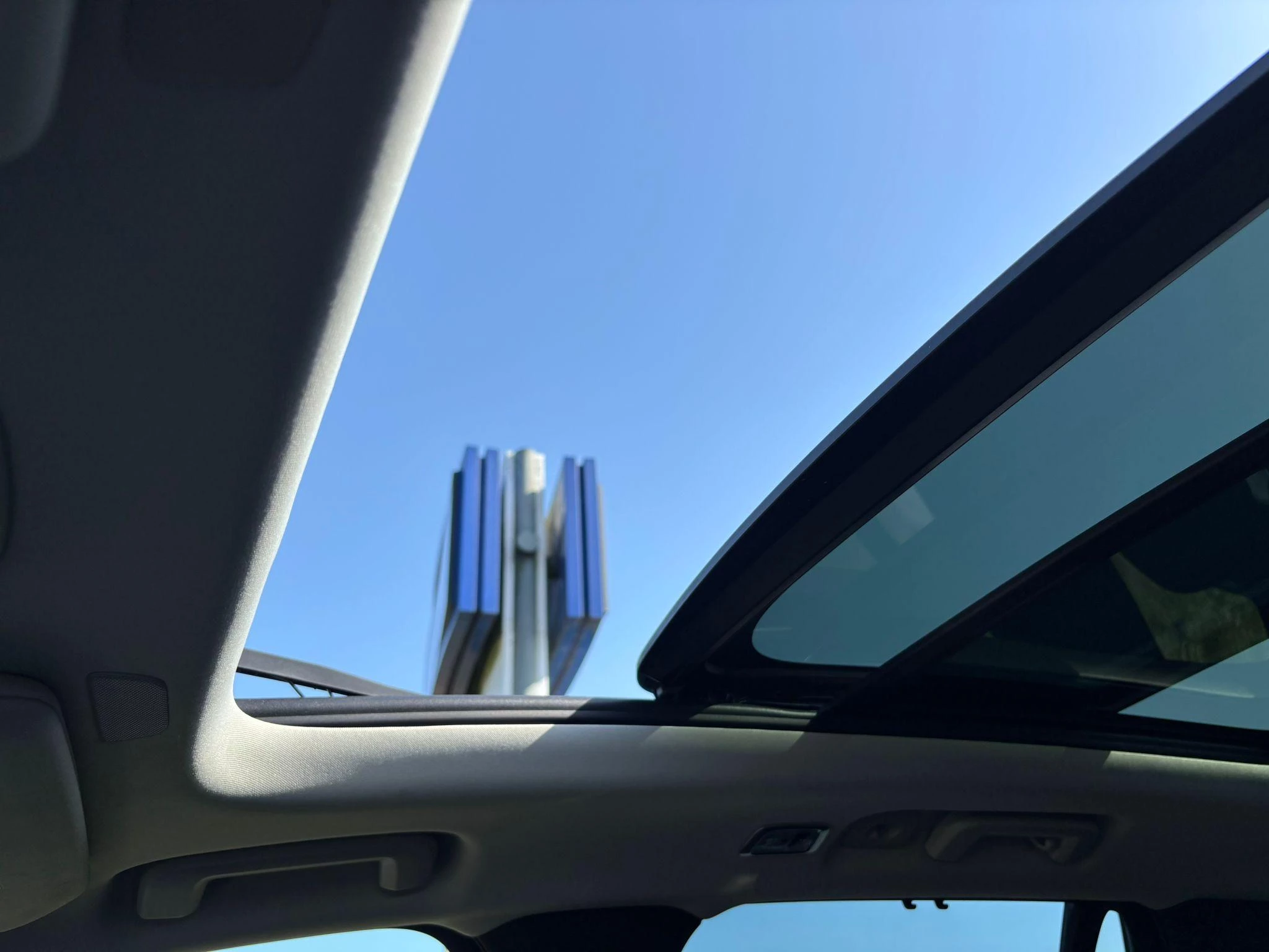 Volvo-XC90-image-5