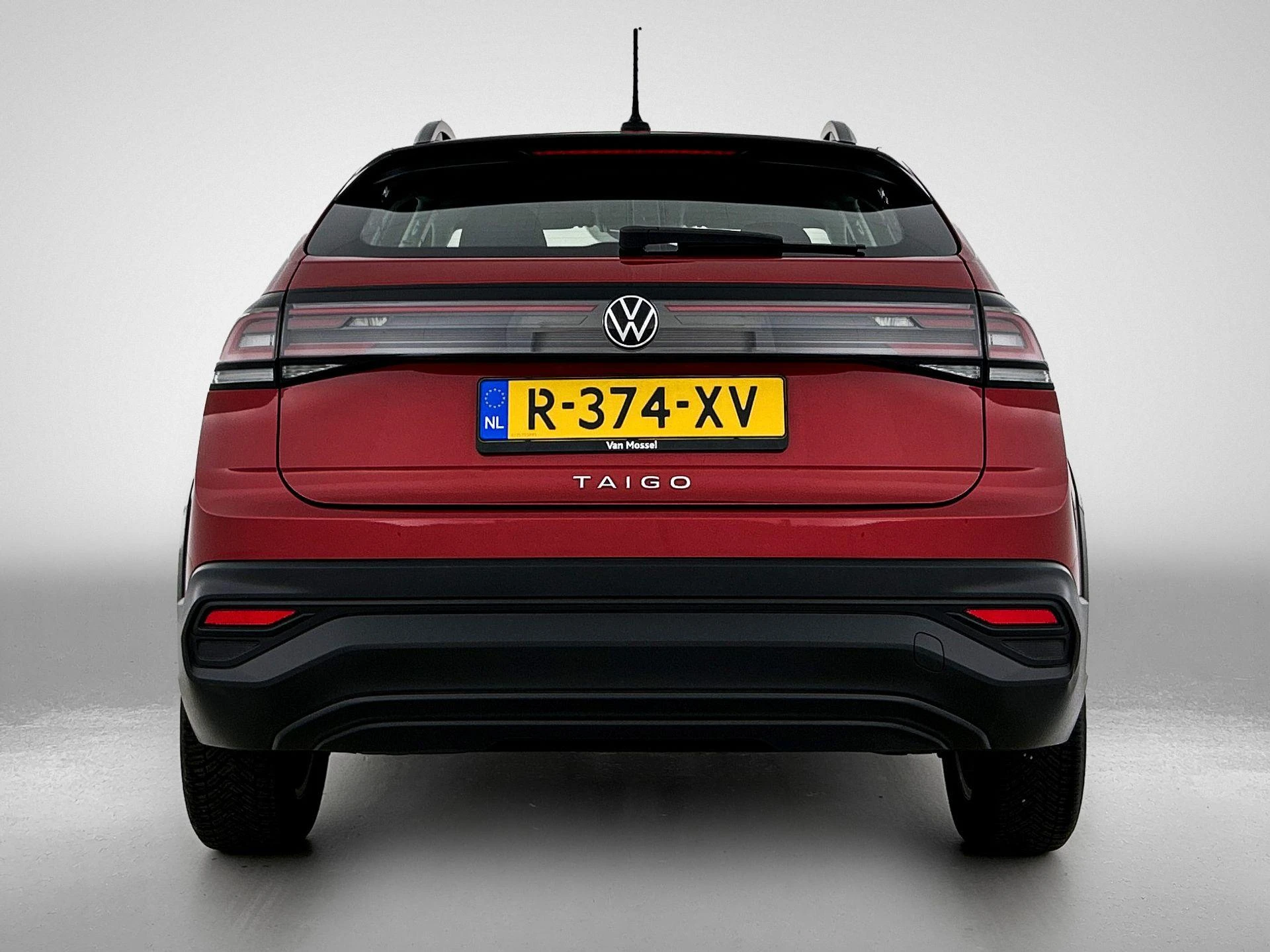 Volkswagen-Taigo-image-2