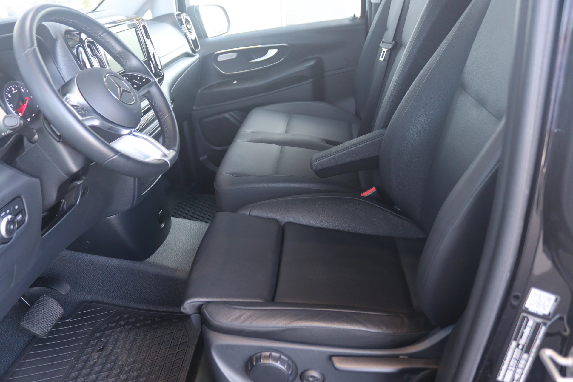 Mercedes-Benz Vito 119 CDI Aut L2 Select |NAVI/MBUX/CARPLAY/CAMERA/LED |Certified